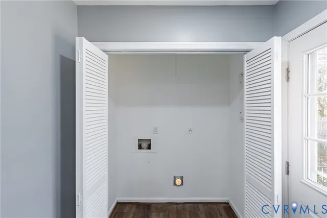 a view of room with window