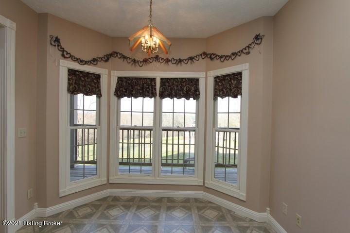 1138 Mays Road Lawrenceburg, KY 40342 - Photo 18 of 97 IMG_0334 (Small)