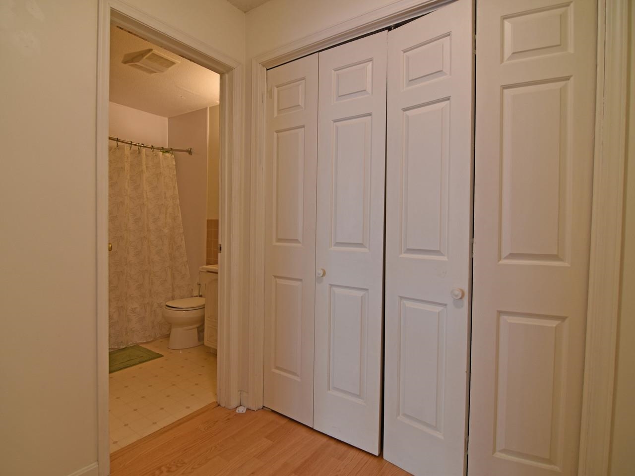 47 South Williams Street, Unit 111 Burlington, VT 05401 - Photo 18 of 38