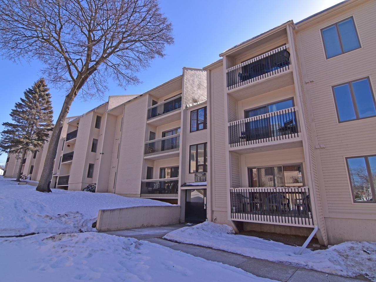 47 South Williams Street, Unit 111 Burlington, VT 05401 - Photo 31 of 38