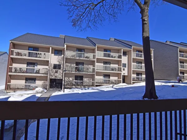 $319,900 | 47 South Williams Street, Unit 111, Burlington, VT 05401