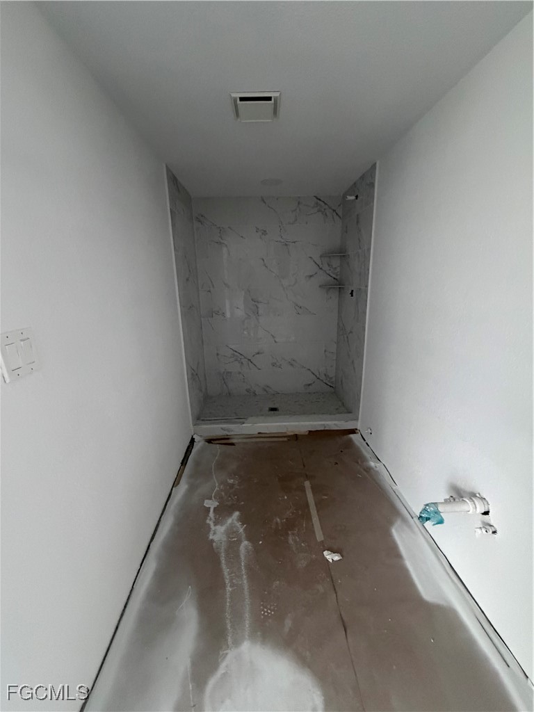 16881 Davis Road, Unit 814 Fort Myers, FL 33908 - Photo 7 of 9