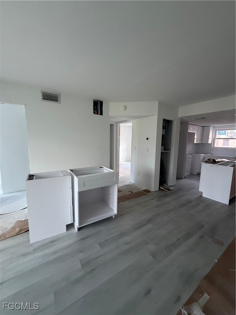 16881 Davis Road, Unit 814 Fort Myers, FL 33908 - Photo 8 of 9