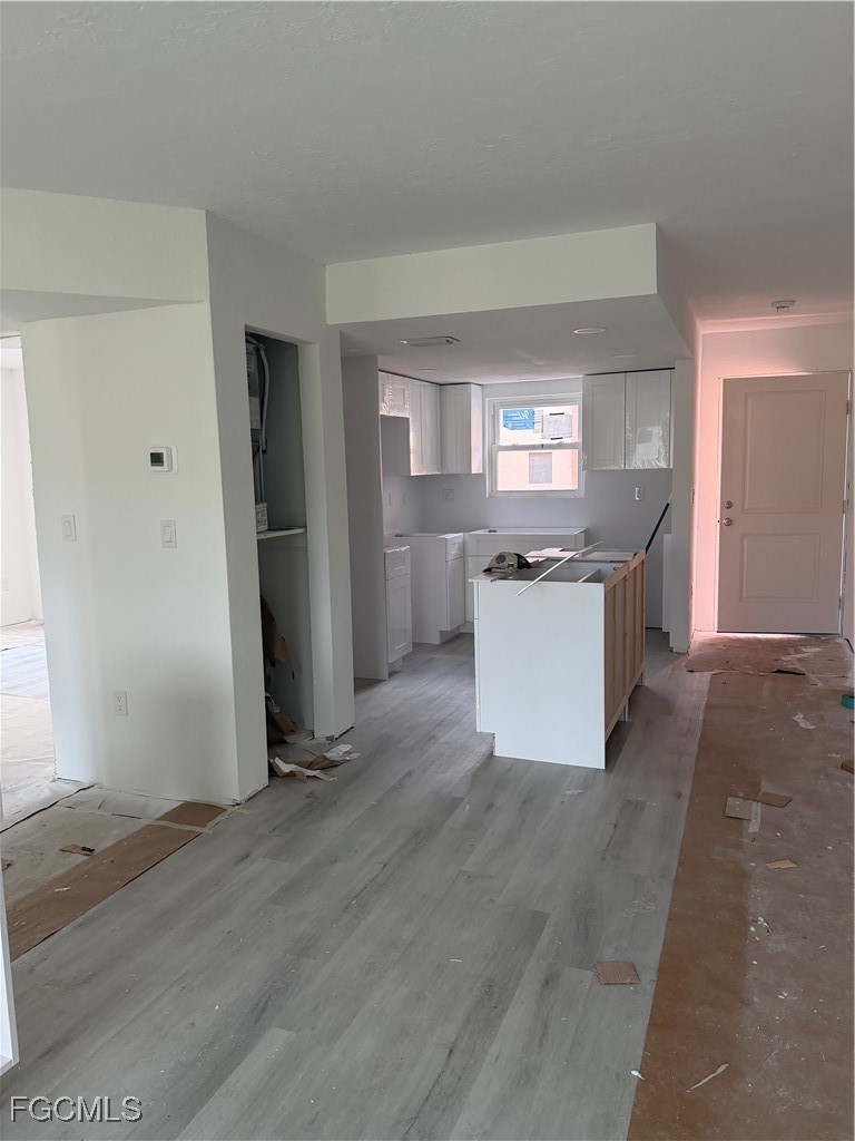 16881 Davis Road, Unit 814 Fort Myers, FL 33908 - Photo 8 of 9