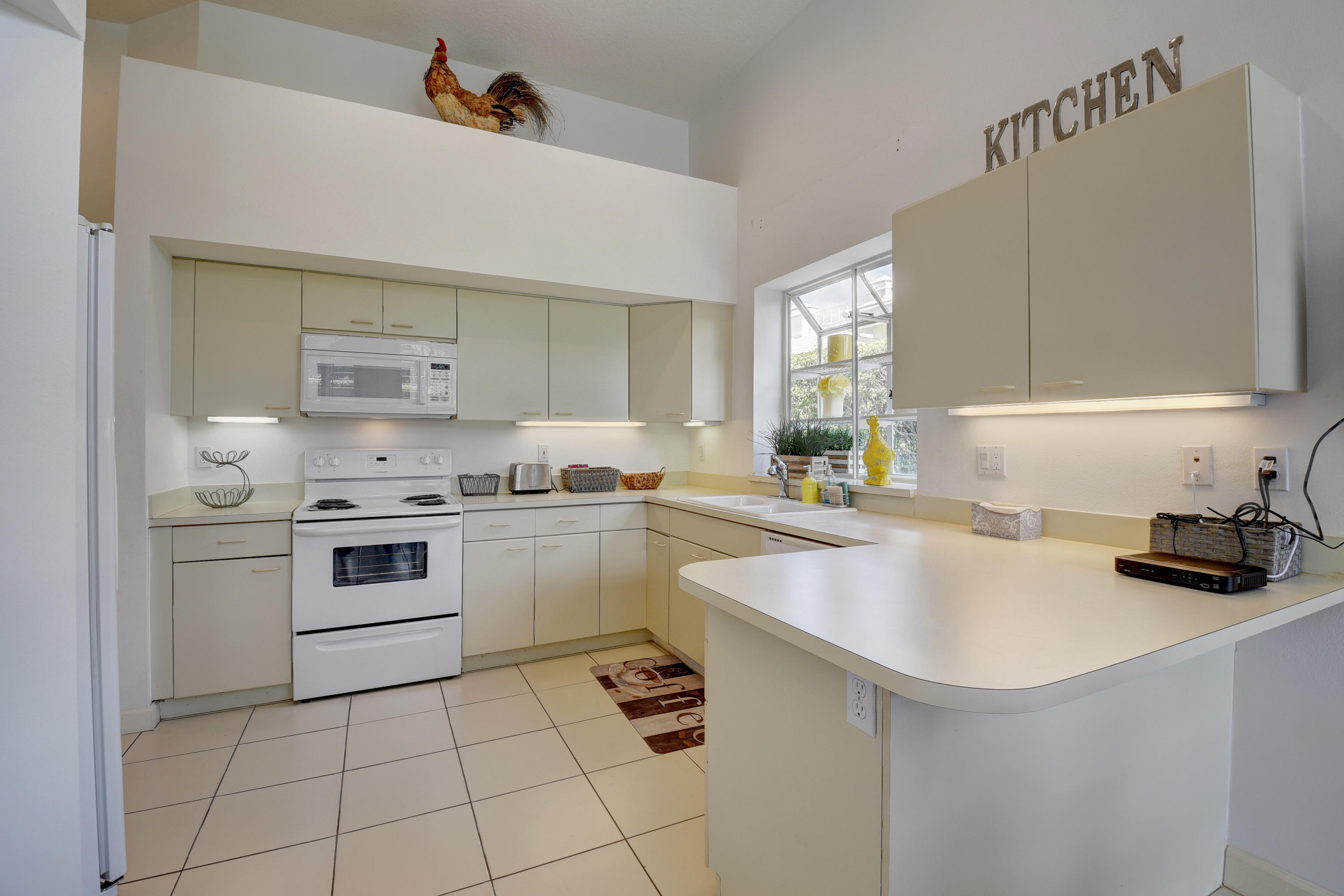 4055 Northwest 58th Lane Boca Raton, FL 33496 - Photo 12 of 31 12_virtuals1 (12)