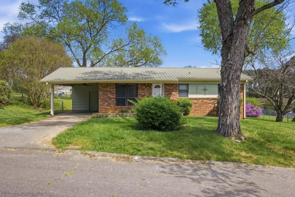 $199,900 | 9025 Waconda Shore Drive, Chattanooga, TN 37416