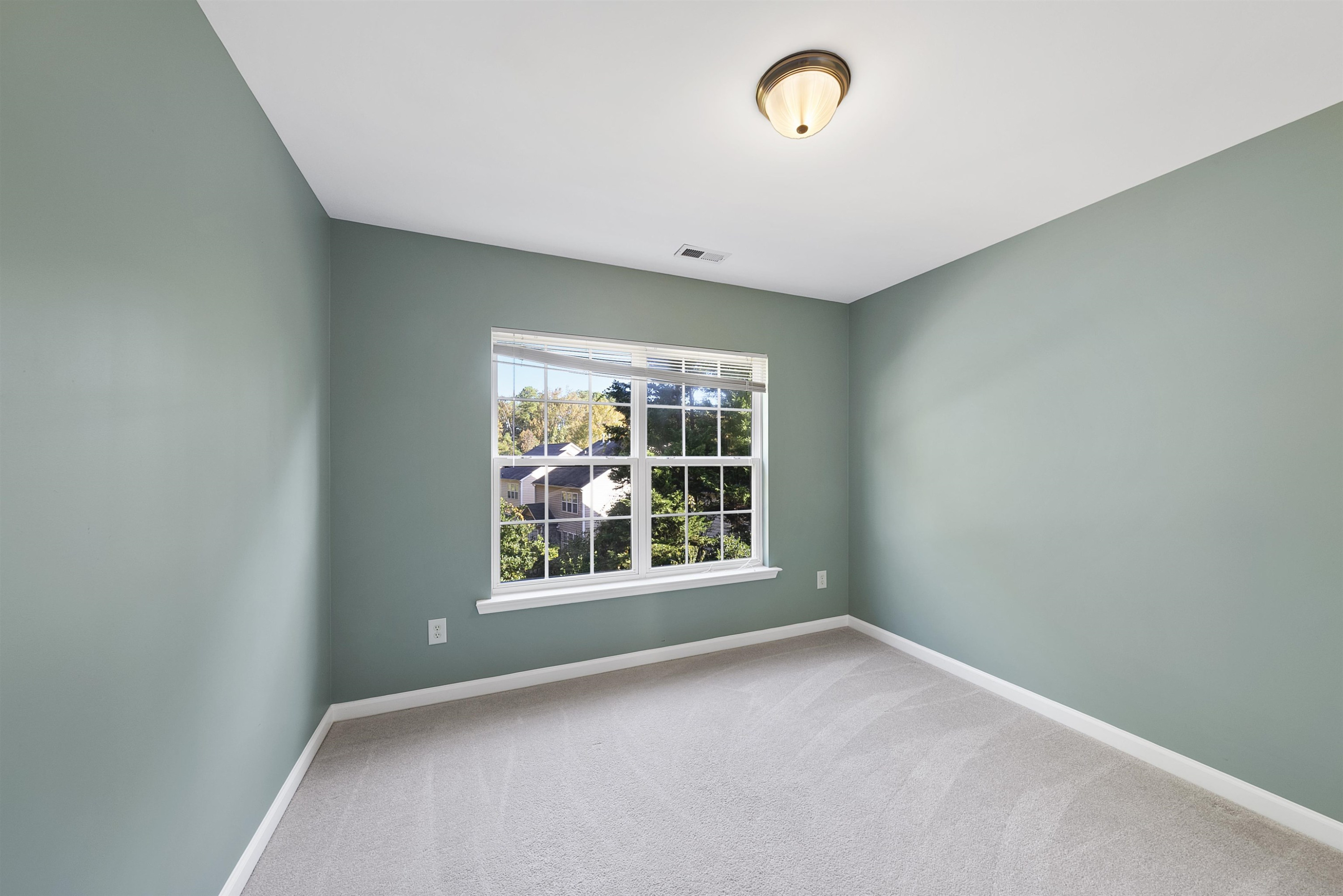 8408 Tie Stone Way Raleigh, NC 27613 - Photo 24 of 33 2nd bedroom