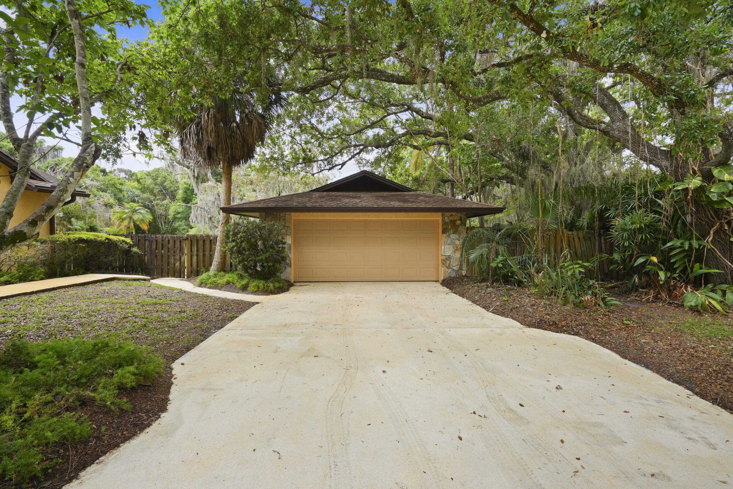 197 Tumblin Kling Road Fort Pierce, FL 34982 - Photo 34 of 58 45_dsc04952