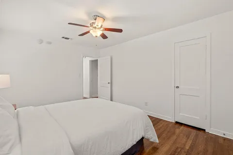 $310,000 | 2725 Wayside Avenue, Fort Worth, TX 76110