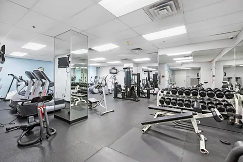 $1,475,000 | 2 Constitution Court, Unit 909, Hoboken, NJ 07030