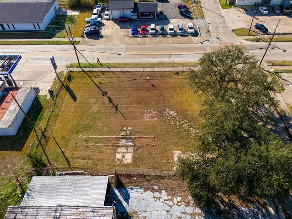 $125,000 | 806 17th Street, Lake Charles, LA 70601