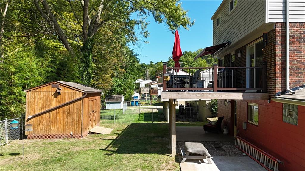 365 Stotler Road Pittsburgh, PA 15235 - Photo 7 of 41 Gallery Image 7
