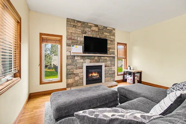 $489,000 | 8060 Fox Tail Court, Ypsilanti, MI 48197