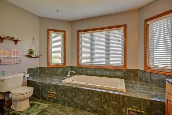 $489,000 | 8060 Fox Tail Court, Ypsilanti, MI 48197