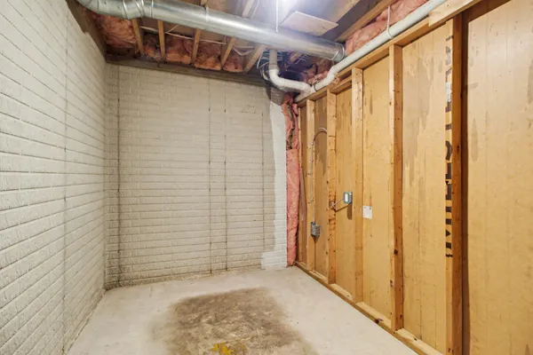 $489,000 | 8060 Fox Tail Court, Ypsilanti, MI 48197