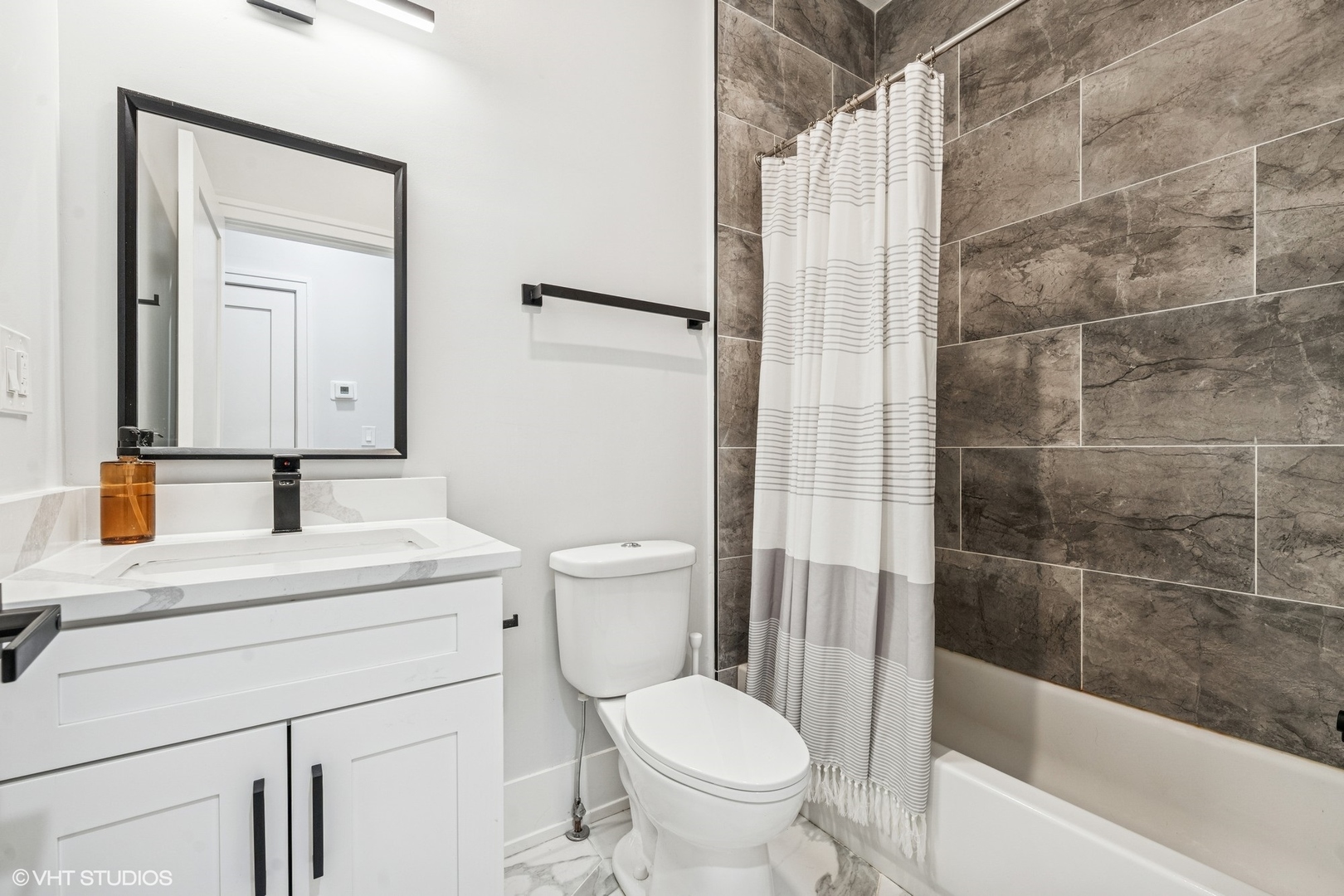 2317 West Ohio Street Chicago, IL 60612 - Photo 15 of 21