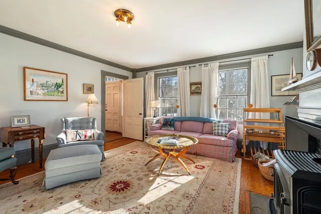 $1,500,000 | 337 Middle Road, Brentwood, NH 03833