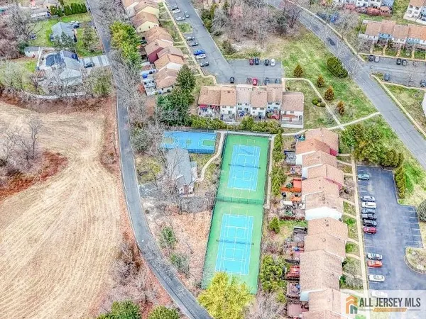 $499,000 | 16 Pendleton Place, Old Bridge, NJ 08857