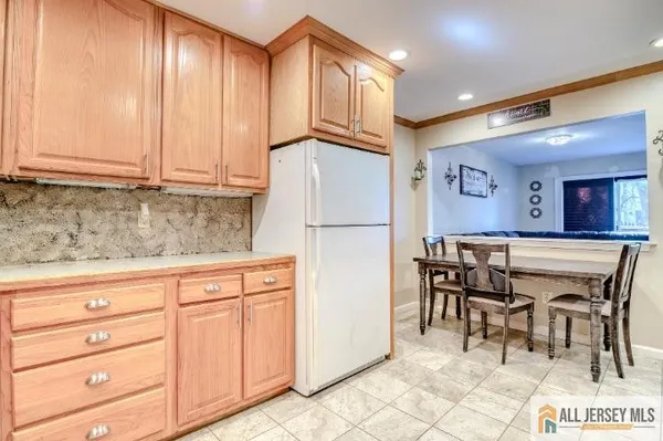 $499,000 | 16 Pendleton Place, Old Bridge, NJ 08857