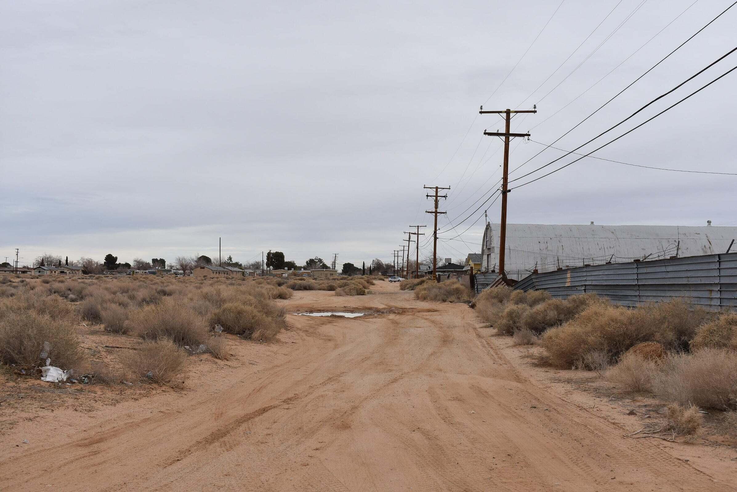 26197 Twenty Mule Team Road Boron, CA 93516 - Photo 5 of 14 bor6