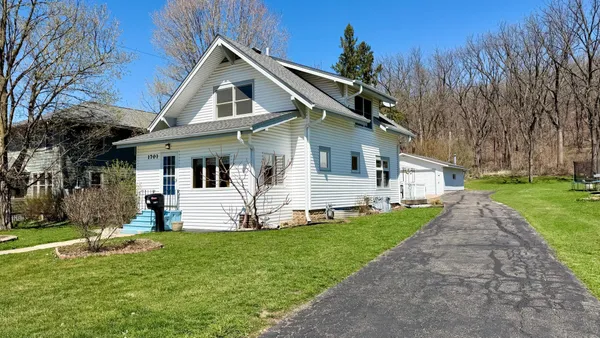 $259,500 | 1701 Bush Street, Red Wing, MN 55066