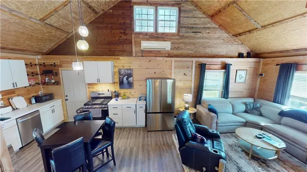 $199,900 | 296 North Franklin Road, Mount Airy, NC 27030