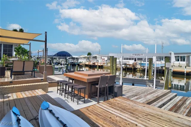 a outdoor view with a sitting space