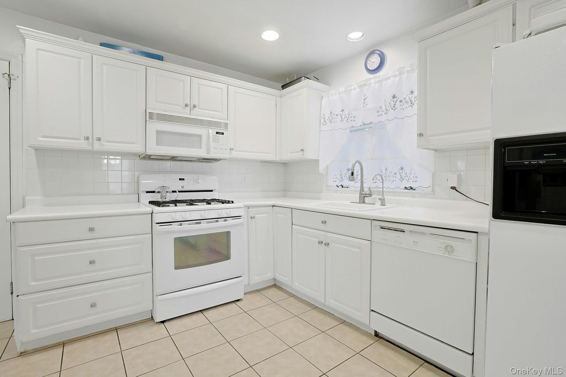 7 Stewart Place Spring Valley, NY 10977 - Photo 13 of 34