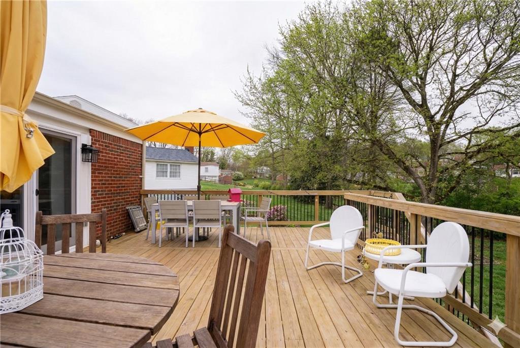 107 Crosswick Road Coraopolis, PA 15108 - Photo 32 of 43 Spring Time Photo of Deck