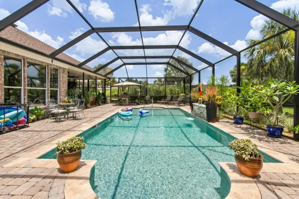 $715,000 | 69 Fairway Crossing, Freeport, FL 32439