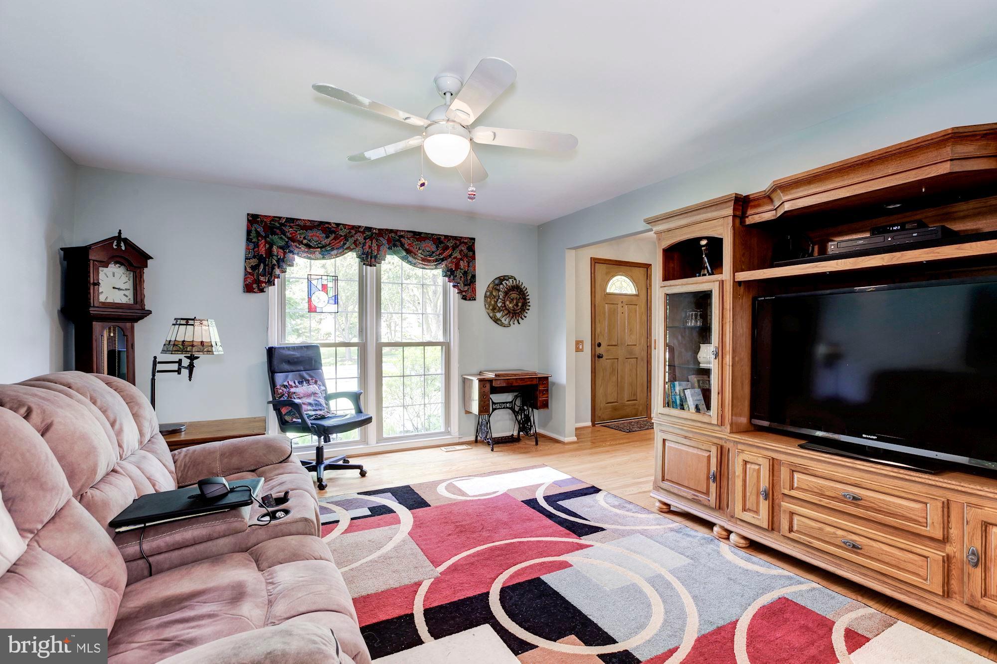 13125 Serpentine Way Silver Spring, MD 20904 - Photo 5 of 46 Gallery Image 5