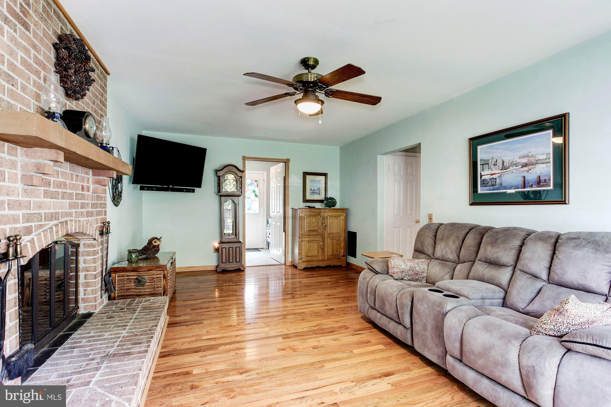 13125 Serpentine Way Silver Spring, MD 20904 - Photo 9 of 46 Gallery Image 9