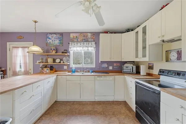 $1,300,000 | 20 Walker Road, Burgettstown, PA 15021