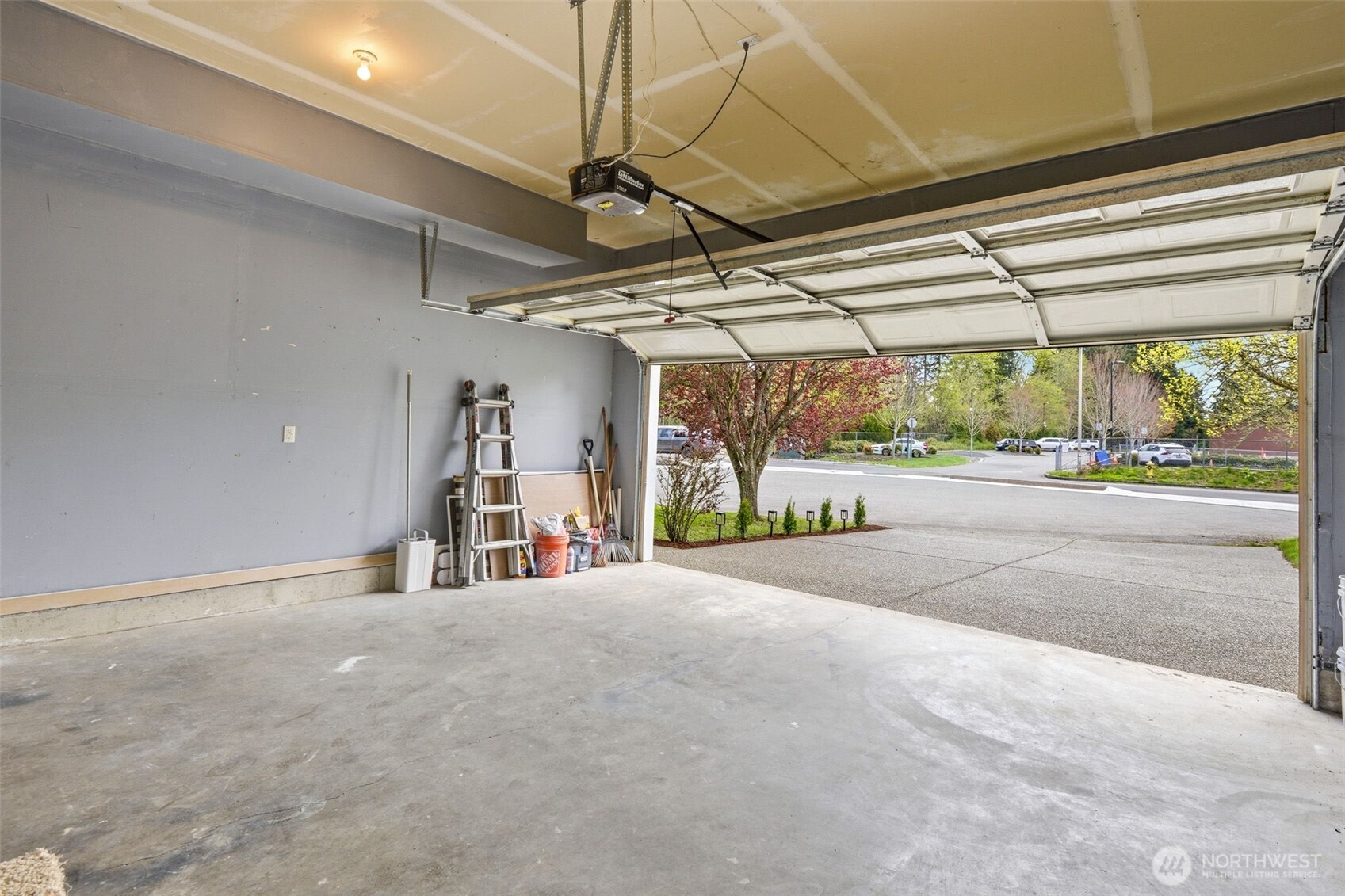4604 20th Way Northeast Olympia, WA 98516 - Photo 29 of 34