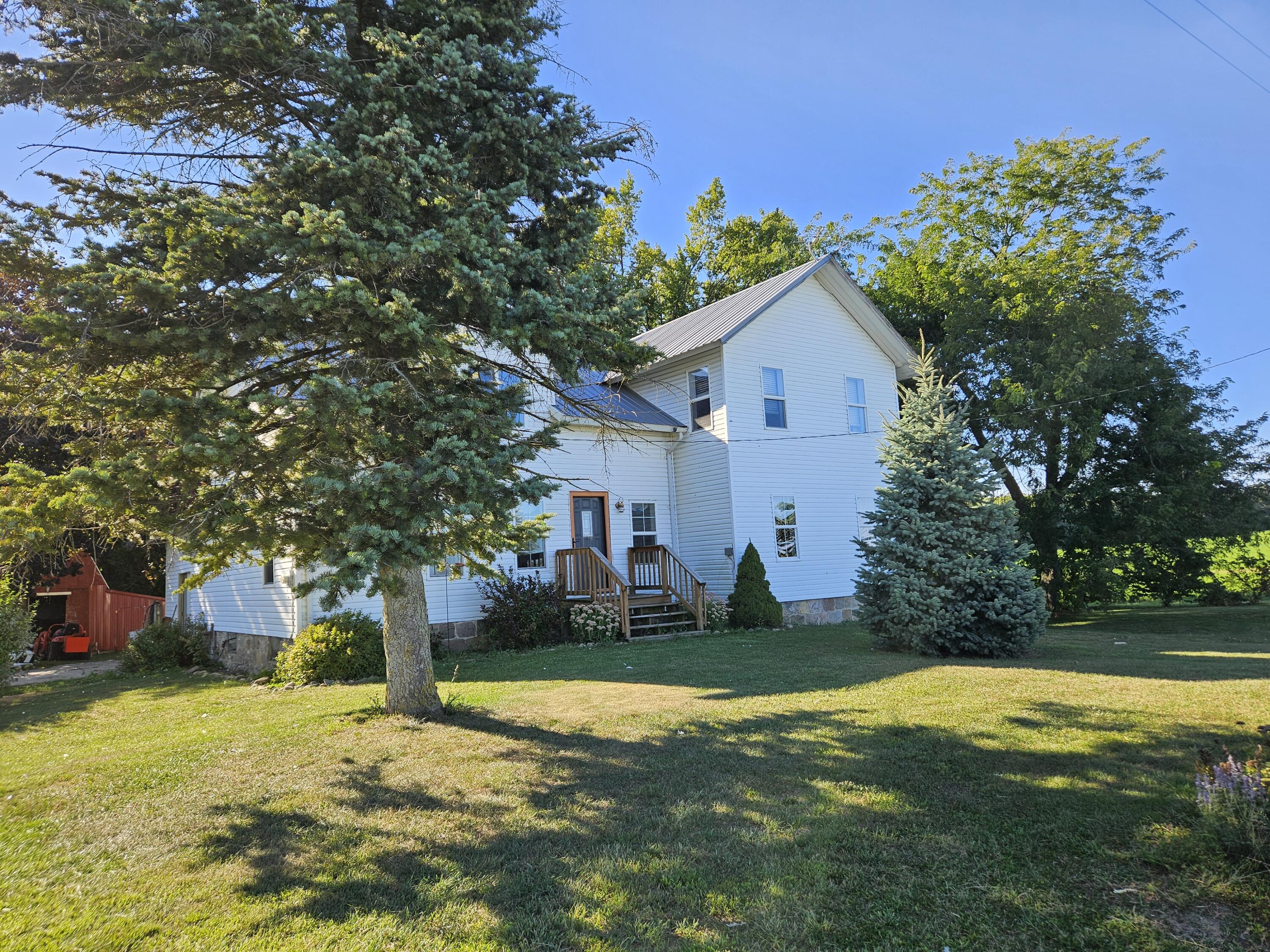 10900 South Meridian Road Hudson, MI 49247 - Photo 2 of 28 street view