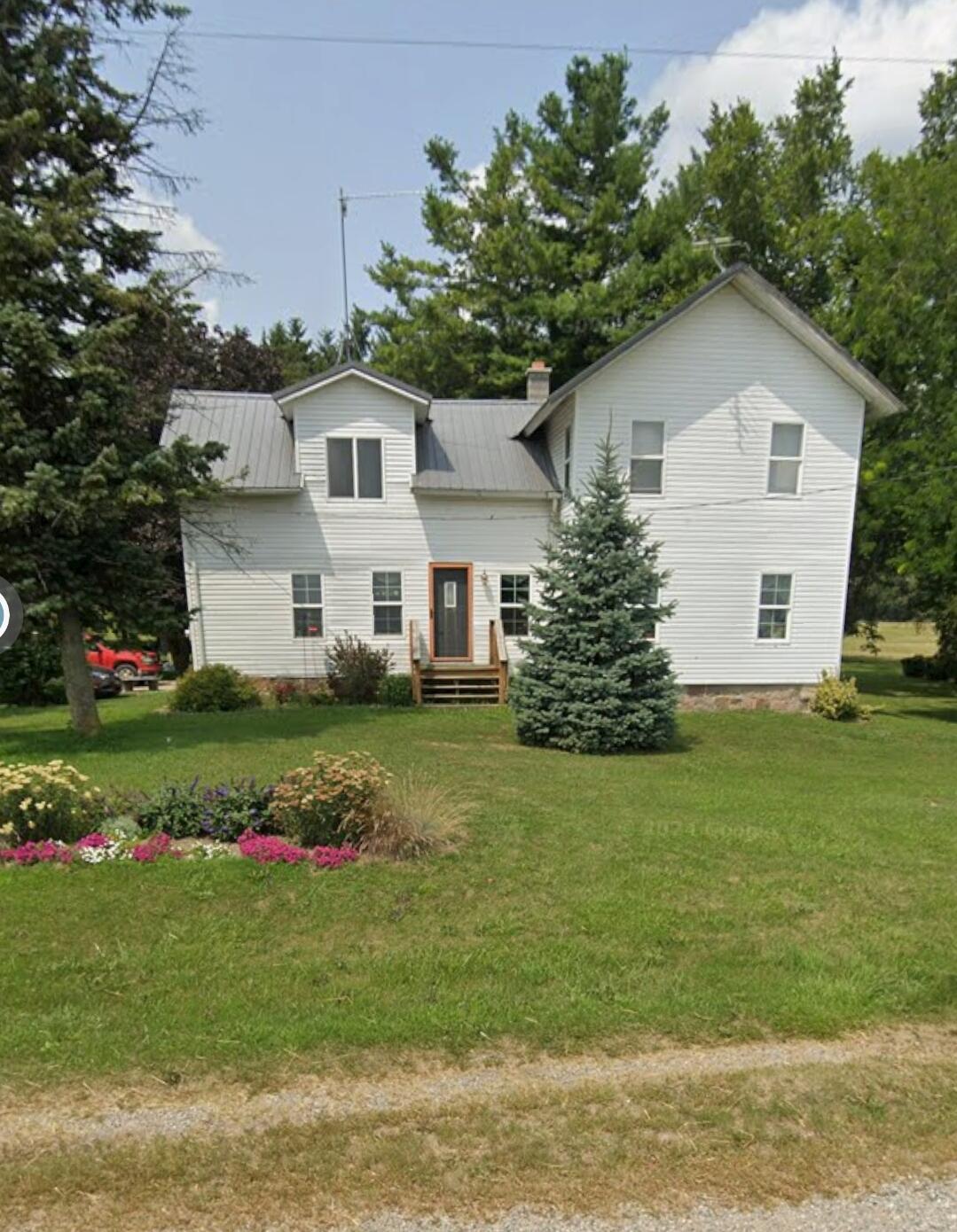 10900 South Meridian Road Hudson, MI 49247 - Photo 3 of 28 10900 front