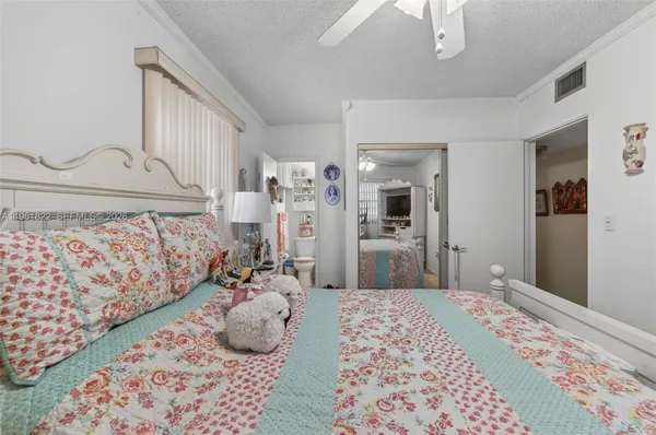 $1,800,000 | 9401 Southwest 97th Avenue, Miami, FL 33176
