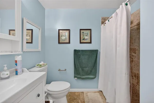 $1,800,000 | 9401 Southwest 97th Avenue, Miami, FL 33176