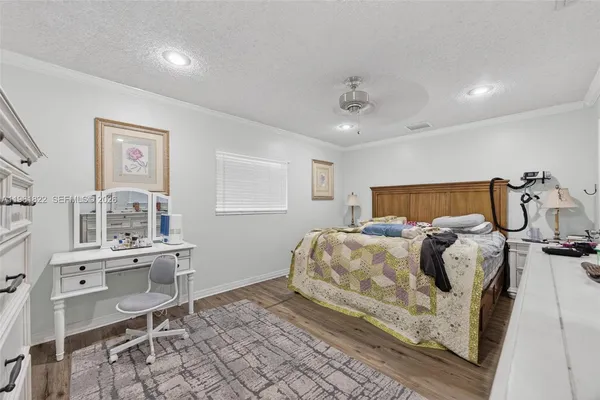 $1,800,000 | 9401 Southwest 97th Avenue, Miami, FL 33176