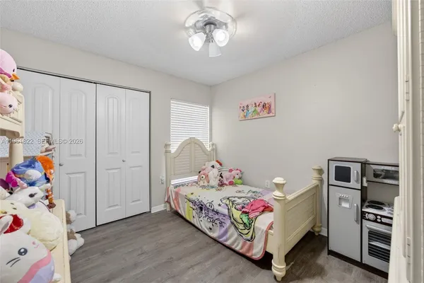 $1,800,000 | 9401 Southwest 97th Avenue, Miami, FL 33176