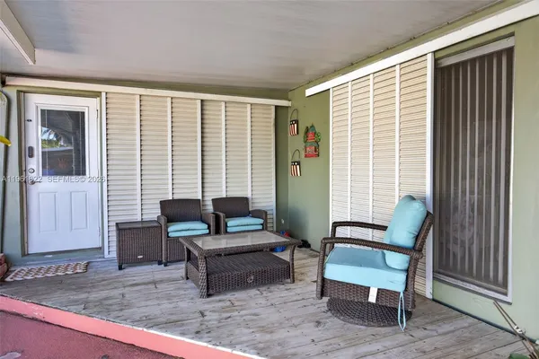 $1,800,000 | 9401 Southwest 97th Avenue, Miami, FL 33176