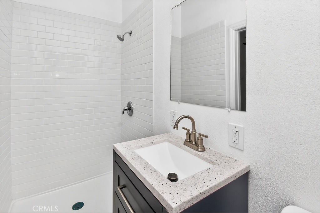 21015 Rio Vista Needles, CA 92363 - Photo 25 of 38