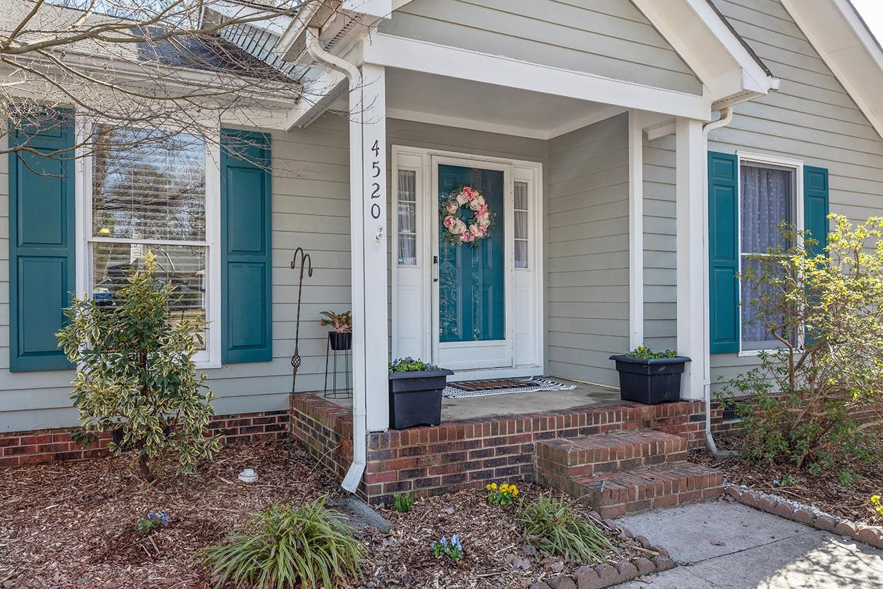 4520 Fox Road Raleigh, NC 27616 - Photo 3 of 20 Entry