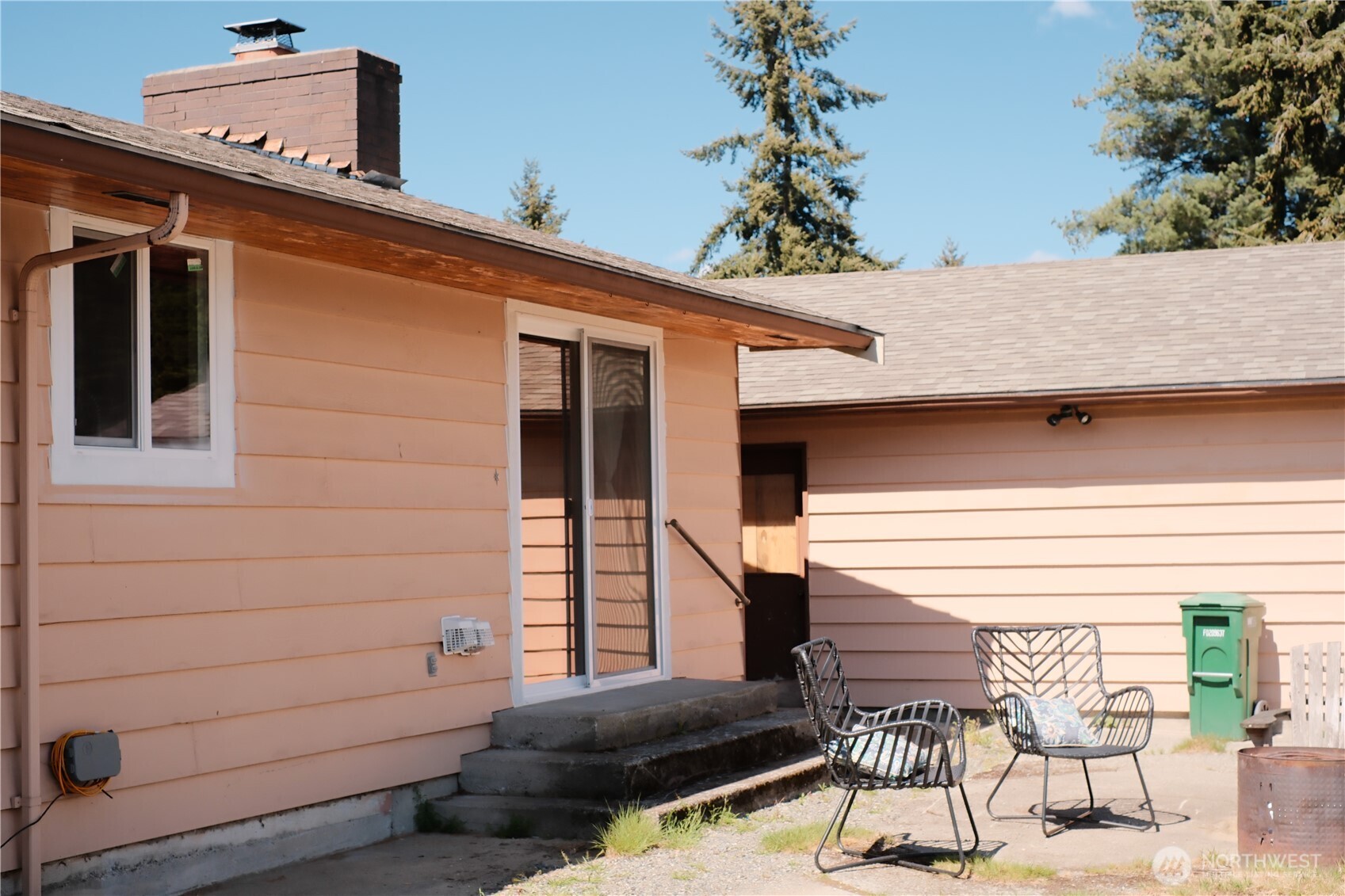 12010 2nd Avenue Southwest Seattle, WA 98146 - Photo 17 of 23 Gallery Image 17