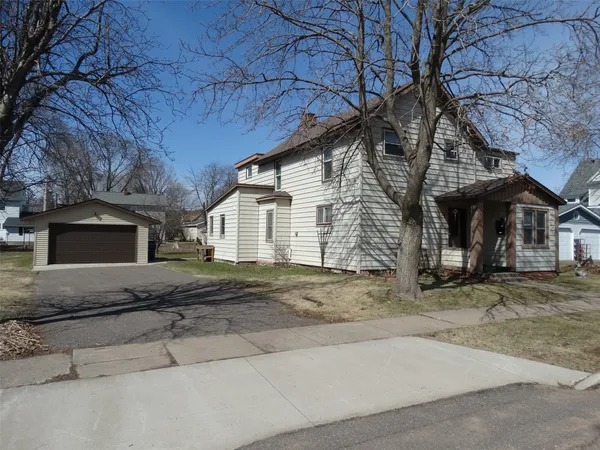 $257,000 | 127 South 2nd Street, Barron, WI 54812
