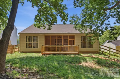 $375,000 | 2454 Carmathen Road, Charlotte, NC 28269