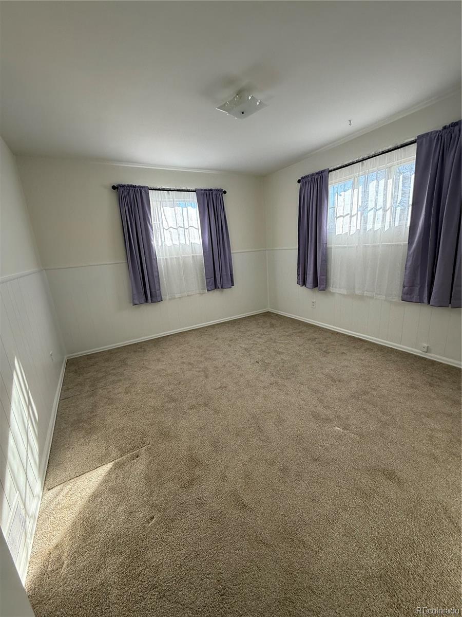 756 Vaughn Street Aurora, CO 80011 - Photo 4 of 22