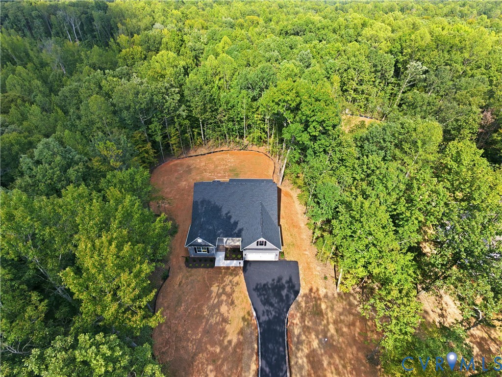 3178 Three Chopt Road Gum Spring, VA 23065 - Photo 38 of 43 This home is MOVE-IN READY! The photo represents t