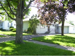 215 East 10th Street Rochester, IN 46975 - Photo 2 of 2