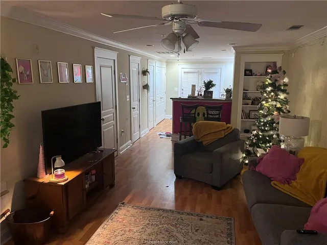 $179,900 | 1725 Harvey Mitchell Parkway South, Unit 1732, College Station, TX 77840